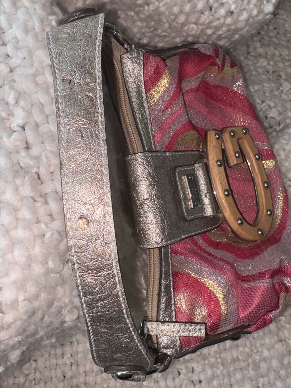 Rare Vintage Y2K GUESS Samba Mini Pink Metallic Wood G Shoulder Bag 2000s Purse - Picture 9 of 9